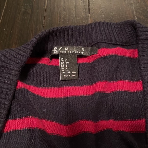 21 Men Forever21 Men's Red and Black Buttoned Striped Long Sleeve Cardigan - Picture 2 of 6